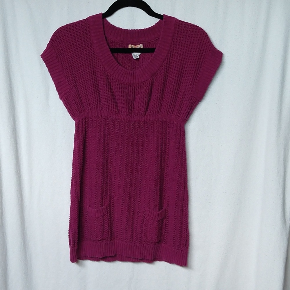 Junior's Large Mudd Fuschia Sweater Tunic